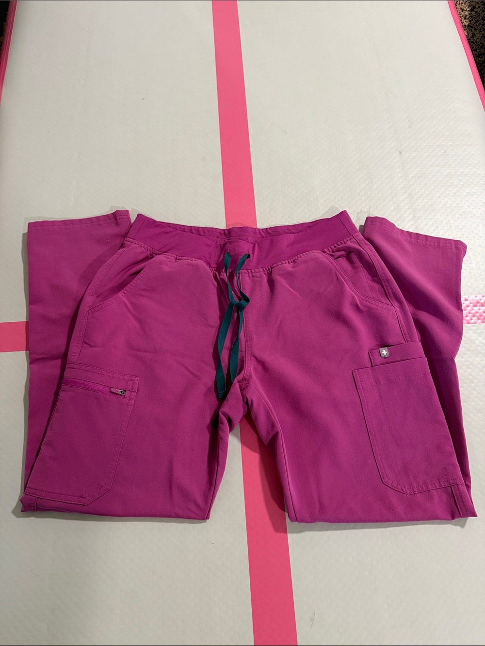 Figs bright fushia yola pant